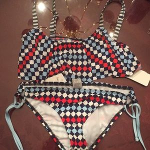Stunning bikini, perfect for summer! BNWT!